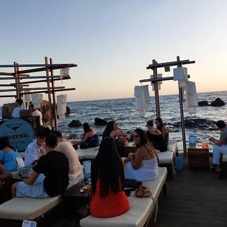 Blu Casa Mediterranea Vista Mare, 10 Min A Piedi Dal Centro, Appartamento *