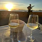公寓 Blu Casa Mediterranea Vista Mare, 10 Min A Piedi Dal Centro, *